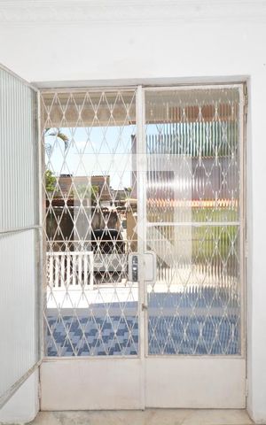 Casa à venda com 100m², 2 quartos e 1 vagaSala