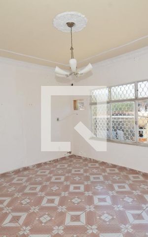 Casa à venda com 100m², 2 quartos e 1 vagaQuarto