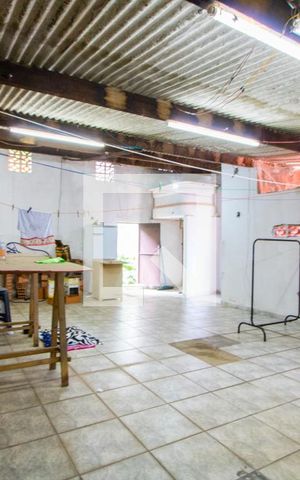 Casa à venda com 180m², 2 quartos e 3 vagas Casa à venda com 180m², 2 quartos e 3 vagasEspaço gourmet