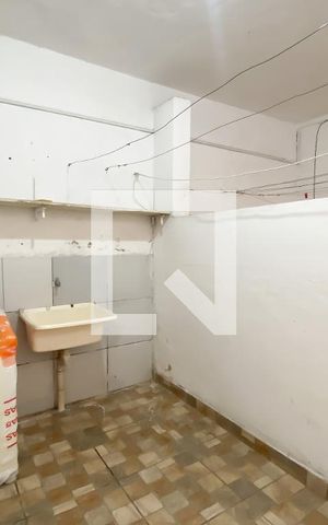 Casa para alugar com 30m², 1 quarto e sem vaga Casa para alugar com 30m², 1 quarto e sem vagaÁrea de Serviço