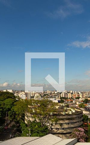Apartamento à venda com 74m², 2 quartos e 2 vagas Apartamento à venda com 74m², 2 quartos e 2 vagasVista da Varanda da Suíte