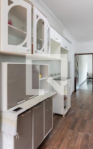 Casa à venda com 194m², 4 quartos e 3 vagasCozinha