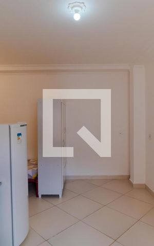 Studio para alugar com 20m², 1 quarto e sem vaga Studio para alugar com 20m², 1 quarto e sem vagaStudio