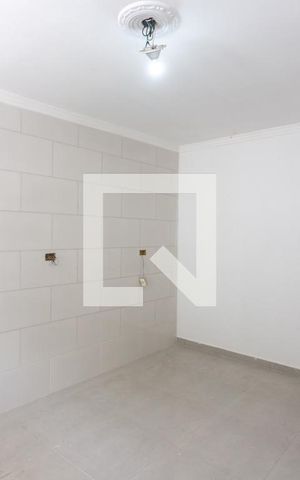 Casa para alugar com 120m², 2 quartos e 3 vagas Casa para alugar com 120m², 2 quartos e 3 vagasCozinha