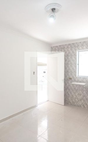Casa para alugar com 120m², 2 quartos e 3 vagas Casa para alugar com 120m², 2 quartos e 3 vagasCozinha