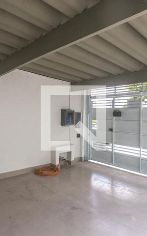 Casa para alugar com 120m², 2 quartos e 3 vagas Casa para alugar com 120m², 2 quartos e 3 vagasGaragem