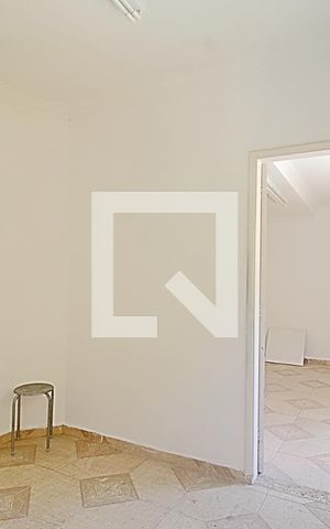 Casa para alugar com 250m², 3 quartos e 6 vagasEdícula 