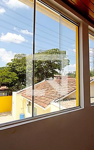 Casa para alugar com 250m², 3 quartos e 6 vagasQuarto Edícula 