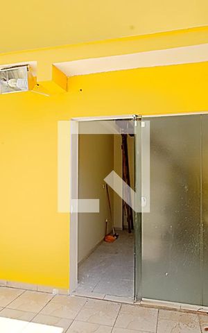 Casa para alugar com 250m², 3 quartos e 6 vagasÁrea de Serviço