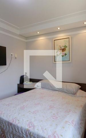Casa de condomínio para alugar com 114m², 3 quartos e 2 vagasSuíte