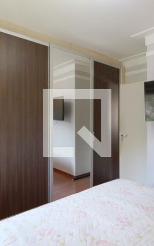 Casa de condomínio para alugar com 114m², 3 quartos e 2 vagasSuíte