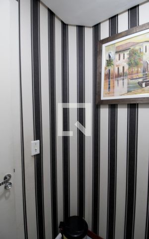 Casa de condomínio para alugar com 114m², 3 quartos e 2 vagasLavabo