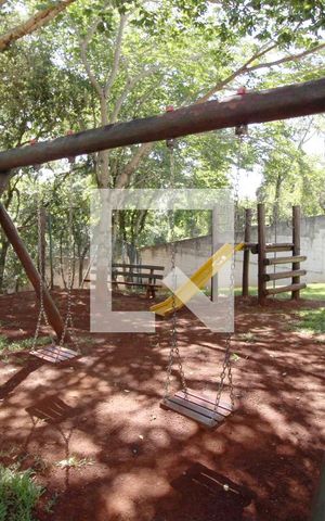 Casa de condomínio para alugar com 114m², 3 quartos e 2 vagasÁrea comum - Playground