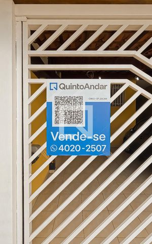 Casa à venda com 175m², 3 quartos e 2 vagas Casa à venda com 175m², 3 quartos e 2 vagasPlaca