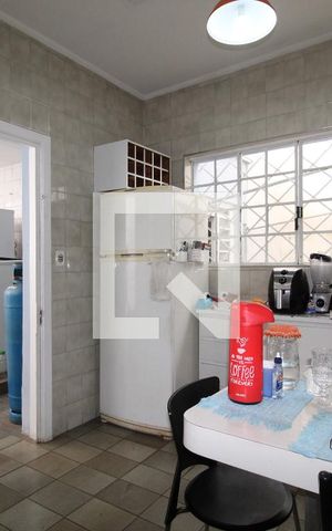 Casa à venda com 143m², 4 quartos e 3 vagasCozinha