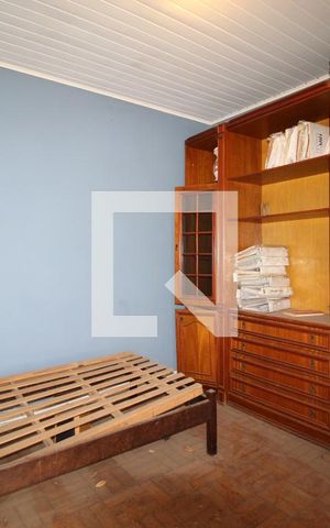 Casa à venda com 143m², 4 quartos e 3 vagasQuarto de Serviço