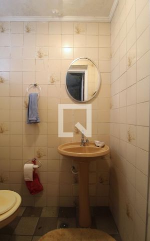 Casa à venda com 143m², 4 quartos e 3 vagasLavabo