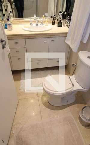 Apartamento à venda com 135m², 3 quartos e 2 vagasBanheiro da suíte 1