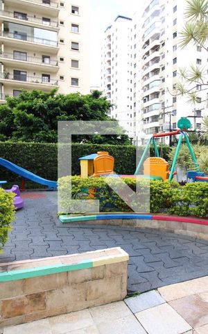 Apartamento à venda com 135m², 3 quartos e 2 vagasÁrea comum - Playground
