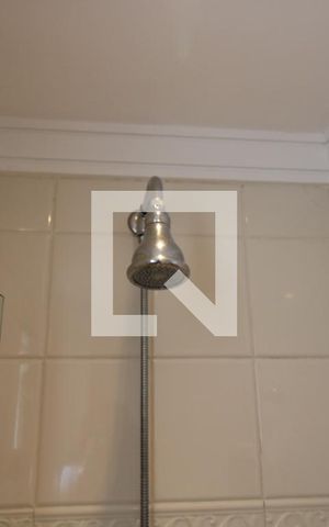 Apartamento à venda com 135m², 3 quartos e 2 vagasBanheiro da suíte 2 - Chuveiro