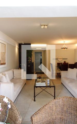 Apartamento à venda com 135m², 3 quartos e 2 vagasSala
