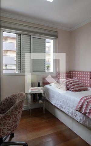 Apartamento à venda com 135m², 3 quartos e 2 vagasSuíte 2