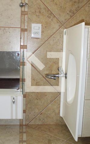 Casa à venda com 115m², 2 quartos e 2 vagasBanheiro