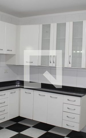 Casa à venda com 115m², 2 quartos e 2 vagasCozinha