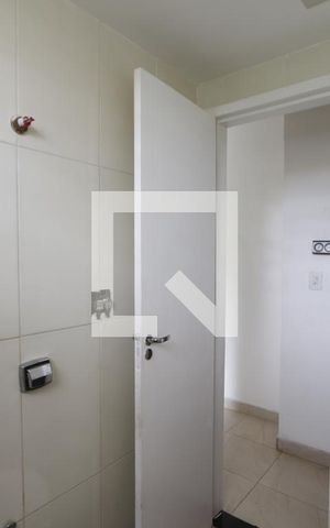 Apartamento para alugar com 185m², 3 quartos e 2 vagasBanheiro da Suíte 1