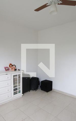 Apartamento para alugar com 185m², 3 quartos e 2 vagassuite 1
