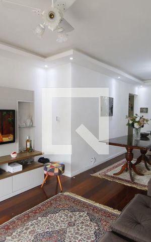 Apartamento para alugar com 185m², 3 quartos e 2 vagassala