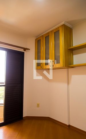 Apartamento para alugar com 93m², 3 quartos e 2 vagasQuarto 2