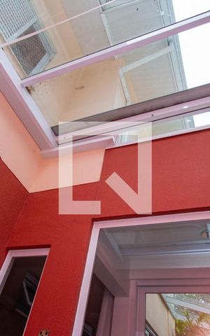 Casa de condomínio à venda com 199m², 4 quartos e 4 vagas
