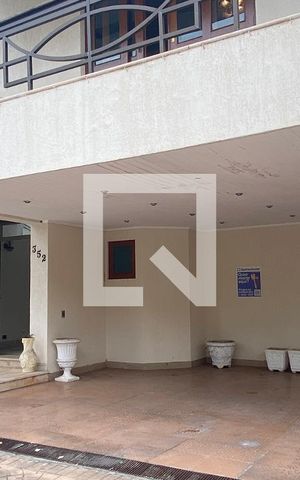 Casa de condomínio à venda com 954m², 4 quartos e 8 vagasGaragem