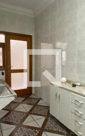 Casa de condomínio à venda com 954m², 4 quartos e 8 vagasÁrea de Serviço