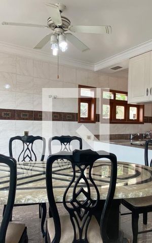Casa de condomínio à venda com 954m², 4 quartos e 8 vagasCopa