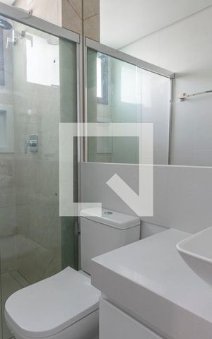 Apartamento à venda com 173m², 3 quartos e 4 vagas Apartamento à venda com 173m², 3 quartos e 4 vagasBanheiro