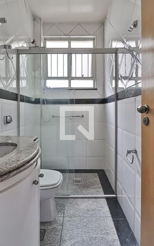 Apartamento à venda com 185m², 4 quartos e 2 vagasBanheiro do Quarto 4 Suíte