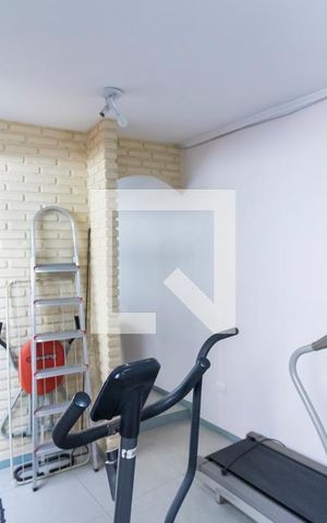 Casa à venda com 227m², 3 quartos e 2 vagas Casa à venda com 227m², 3 quartos e 2 vagasSala Fitness