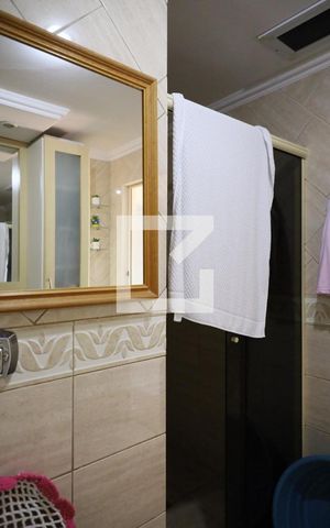 Casa à venda com 256m², 4 quartos e 2 vagasBanheiro da Suíte