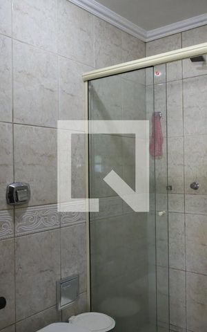Casa à venda com 256m², 4 quartos e 2 vagasBanheiro