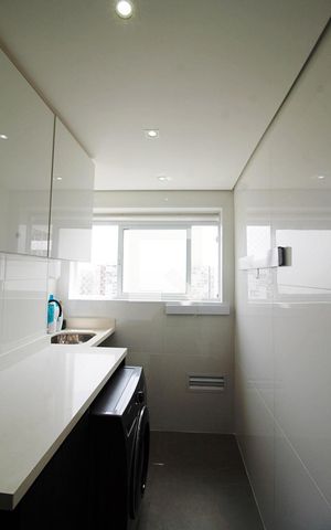 Apartamento à venda com 90m², 3 quartos e 3 vagas Apartamento à venda com 90m², 3 quartos e 3 vagasÁrea de Serviço