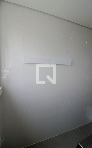 Apartamento à venda com 90m², 3 quartos e 3 vagas Apartamento à venda com 90m², 3 quartos e 3 vagasÁrea de Serviço