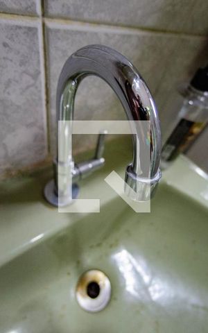 Casa à venda com 300m², 5 quartos e 2 vagas Casa à venda com 300m², 5 quartos e 2 vagasSuíte banheiro 2