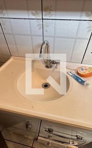 Casa à venda com 480m², 4 quartos e 4 vagasBanheiro 2