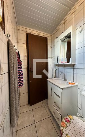 Casa à venda com 480m², 4 quartos e 4 vagasBanheiro 2
