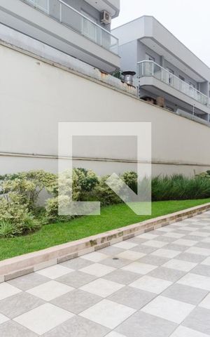 Apartamento à venda com 210m², 3 quartos e 3 vagas Apartamento à venda com 210m², 3 quartos e 3 vagasÁrea comum