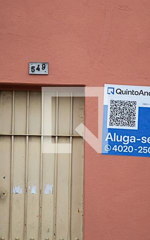 Casa de condomínio para alugar com 30m², 1 quarto e sem vagaPlaquinha