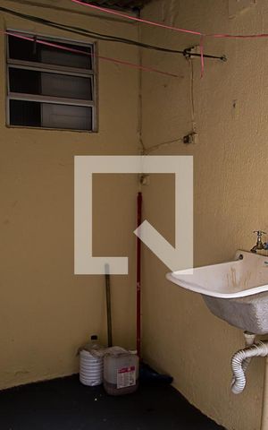 Casa de condomínio para alugar com 30m², 1 quarto e sem vagaÁrea de Serviço