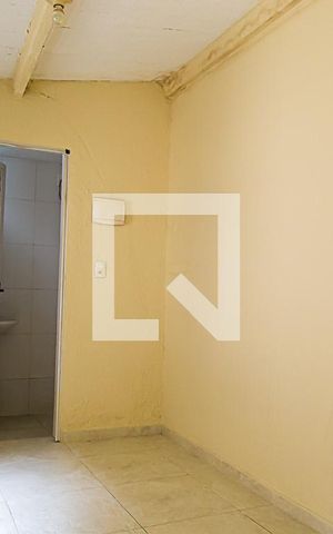 Casa de condomínio para alugar com 30m², 1 quarto e sem vagaStudio
